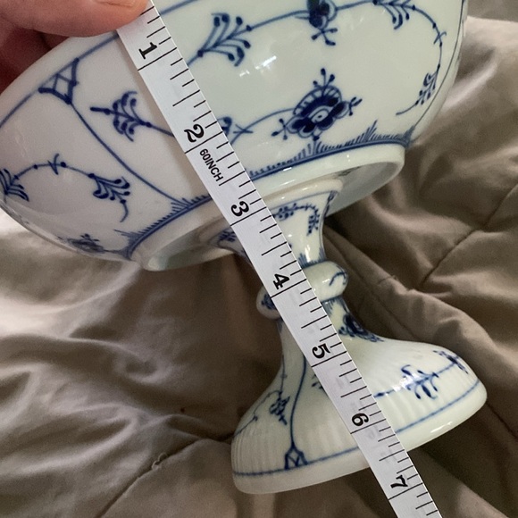 Royal Copenhagen plain blue fluted cake stand with bonus demitasse cup - Picture 12 of 12